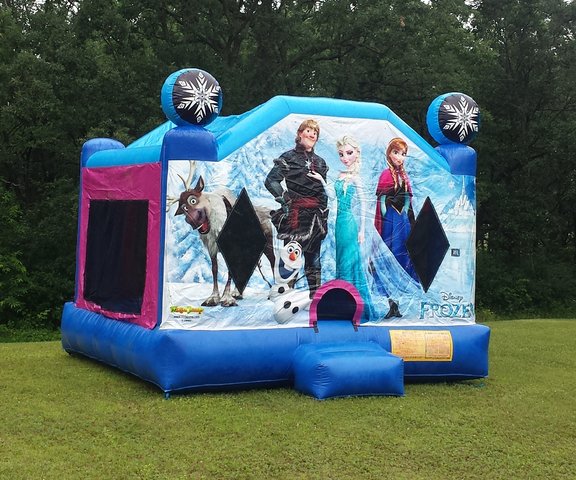 Disney's Frozen Bounce House Disney's Frozen Bounce House